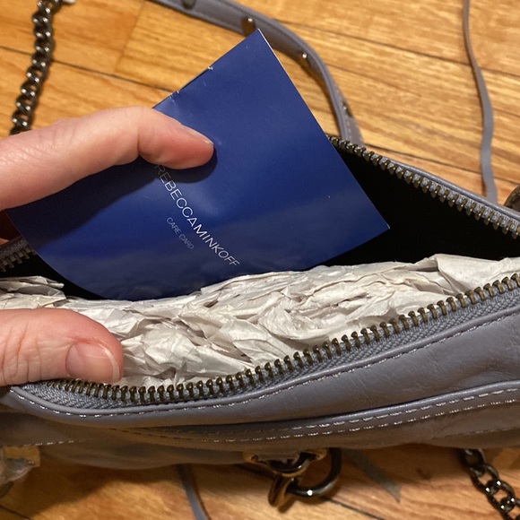 BN Rebecca Minkoff Mini Mac leather crossbody - Picture 3 of 9